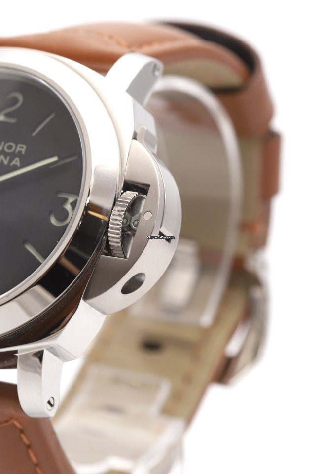 Panerai Luminor Marina 44mm Manual Wind Watch PAM00111