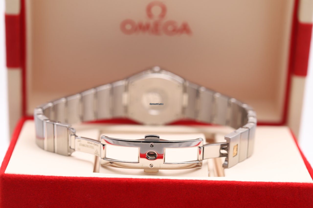 23964924-e9mykots26oafss614iep1an-ExtraLarge OMEGA Constellation 0.34ct Diamond Ladies Quartz Watch
