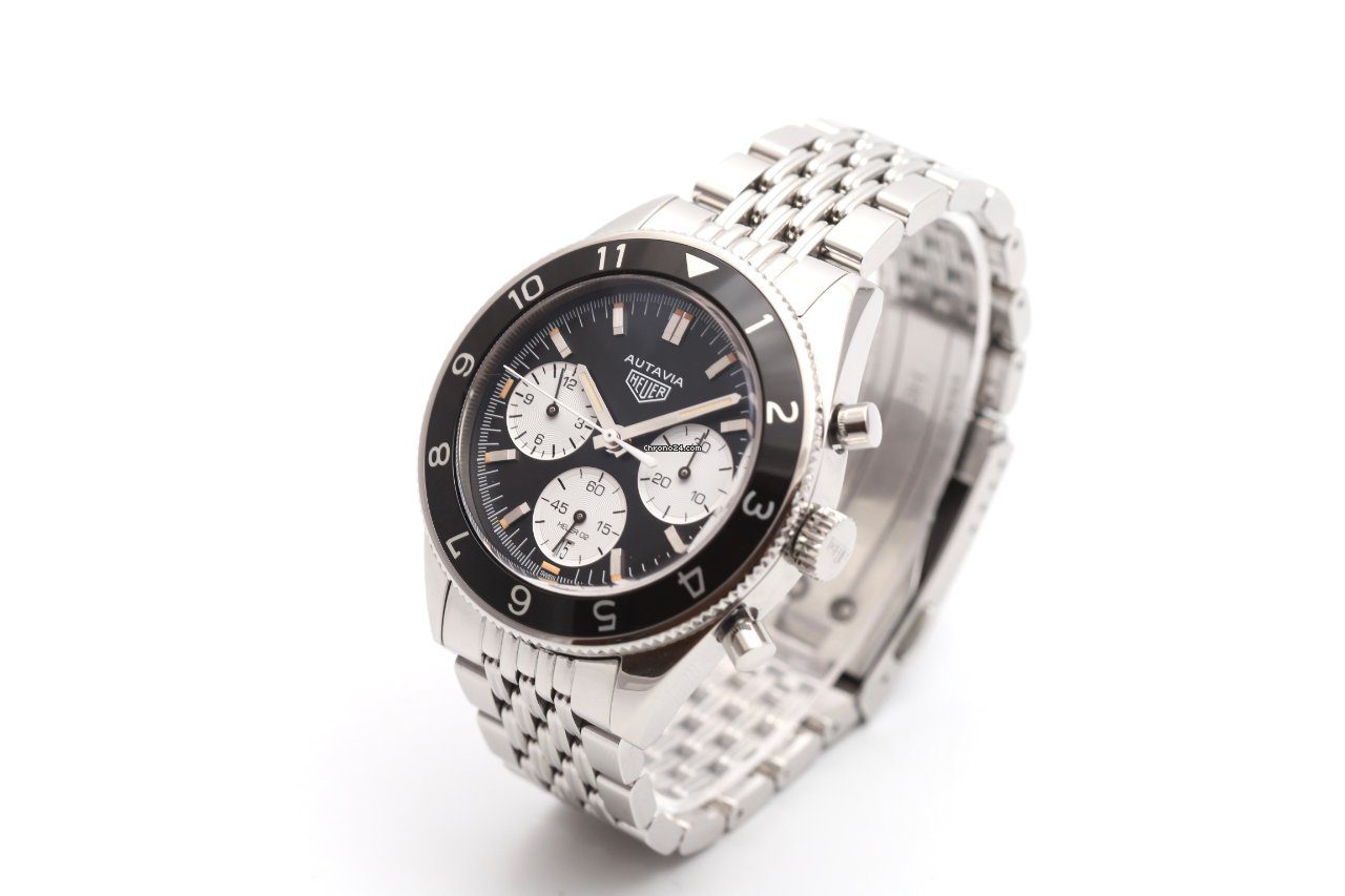 23965028-r31mw1r462o7ijtuftlyb6gx-ExtraLarge Heuer 02 Autavia Heritage Chronograph Automatic Watch CBE2110