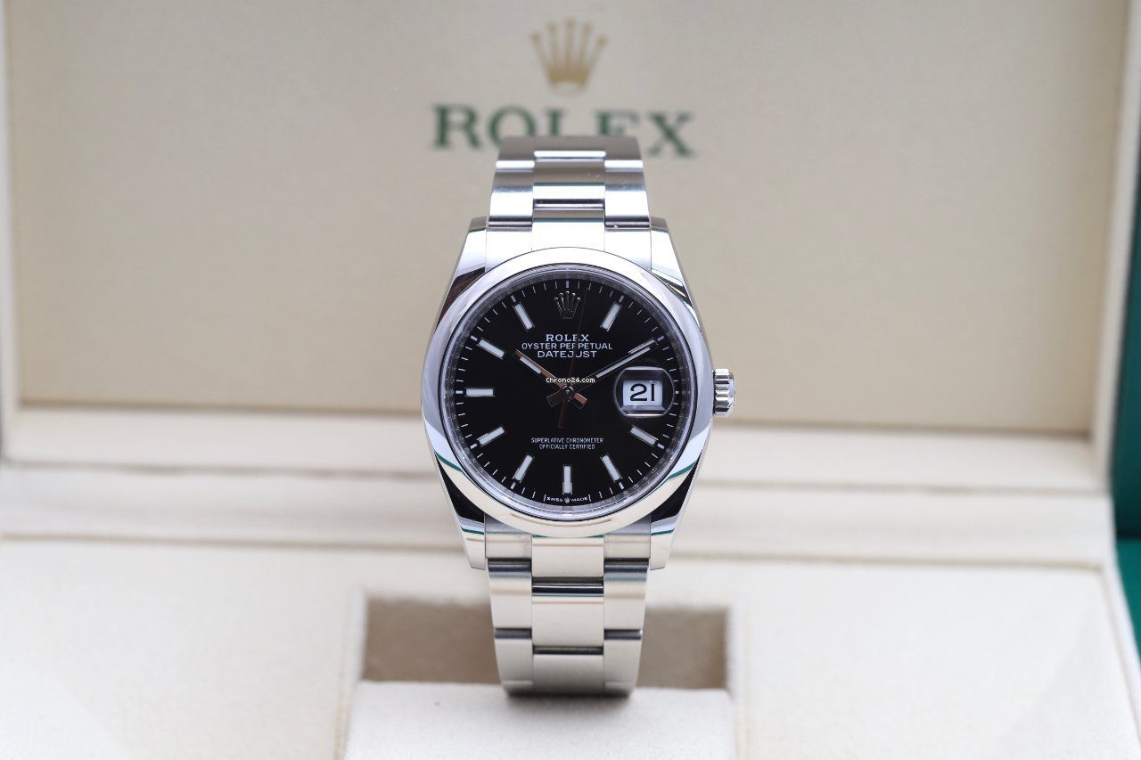 23971419-3p1dlh6vamaonq1vkf5lf9sd-ExtraLarge Rolex Datejust 36 Black Steel Oyster Bracelet Automatic Watch 126200