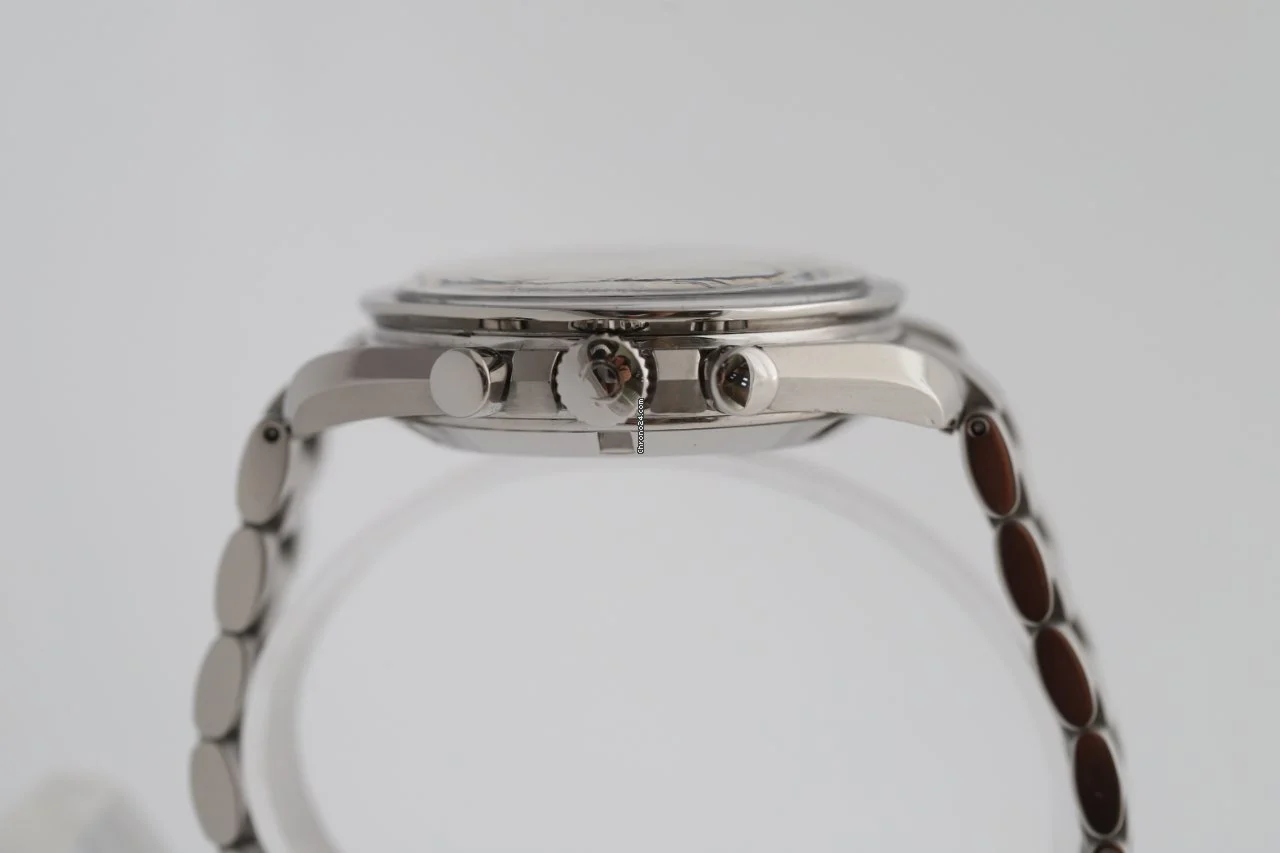 Omega Speedmaster Professional Moonwatch 42mm Manual Wind Watch