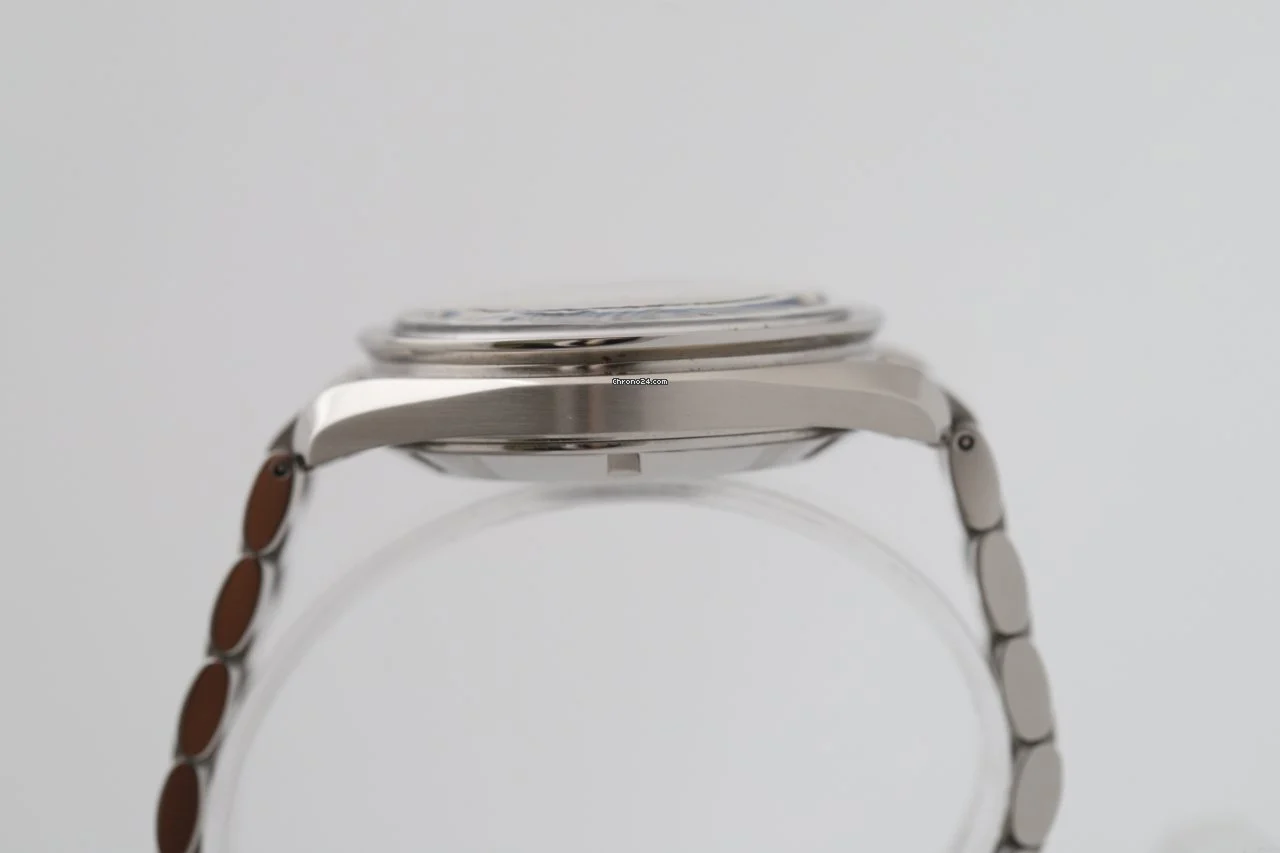 Omega Speedmaster Professional Moonwatch 42mm Manual Wind Watch