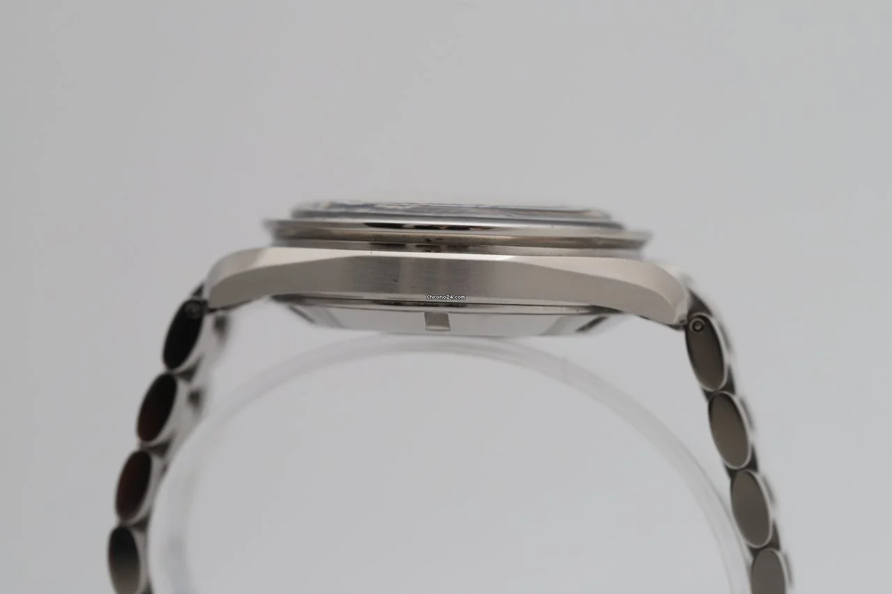 Omega Speedmaster Professional Moonwatch 42mm Manual Wind Watch