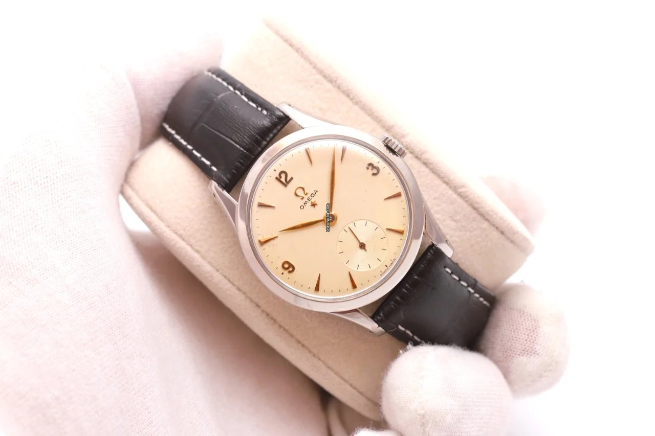 Omega Suveran 2400-5 Vintage 1947 Manual Wind Mens Watch