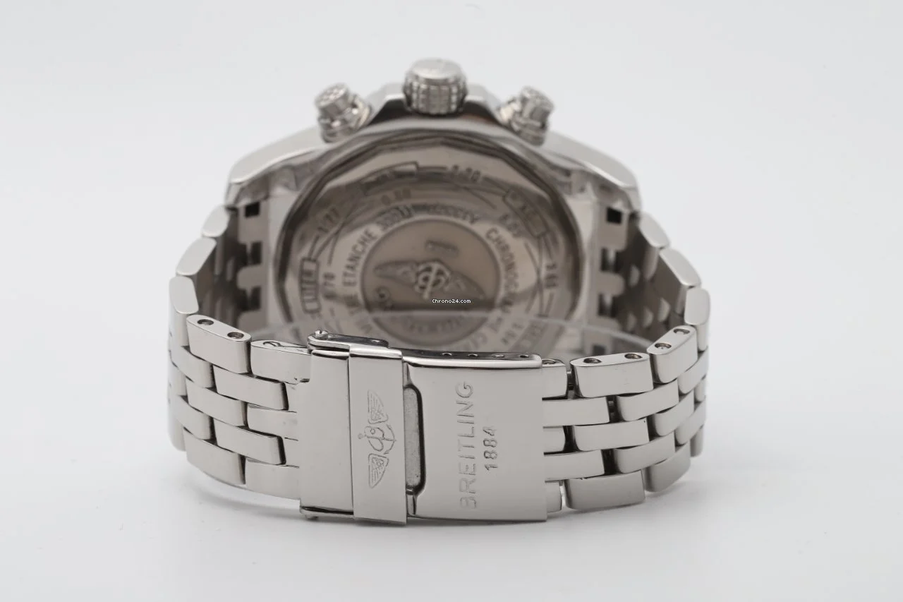 Breitling Super Avenger 2 A1337011 48mm Mint Condition Box/Papers Breitling Super Avenger 2 A1337011 48mm Mint Condition Box/Papers