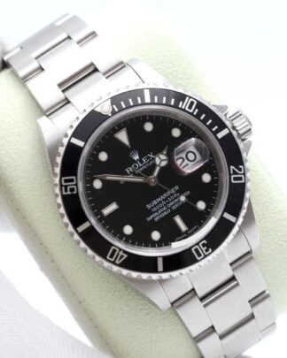 Rolex Submariner Date Stainless Steel 16610 40mm Discontinued B/P Men's Watch