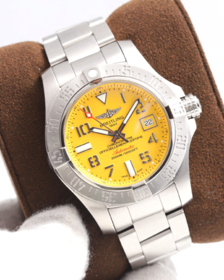 Breitling Avenger II Seawolf A17331 45mm 2019 Yellow Dial Men's Watch