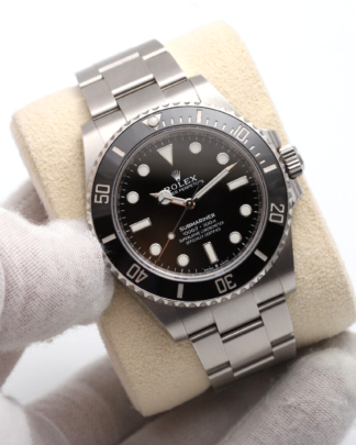 Rolex Submariner No Date UNWORN 2023 124060 41mm Men's Watch