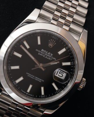 Rolex Datejust 41 126300 Black Dial Smooth Bezel 2021 Men's Watch