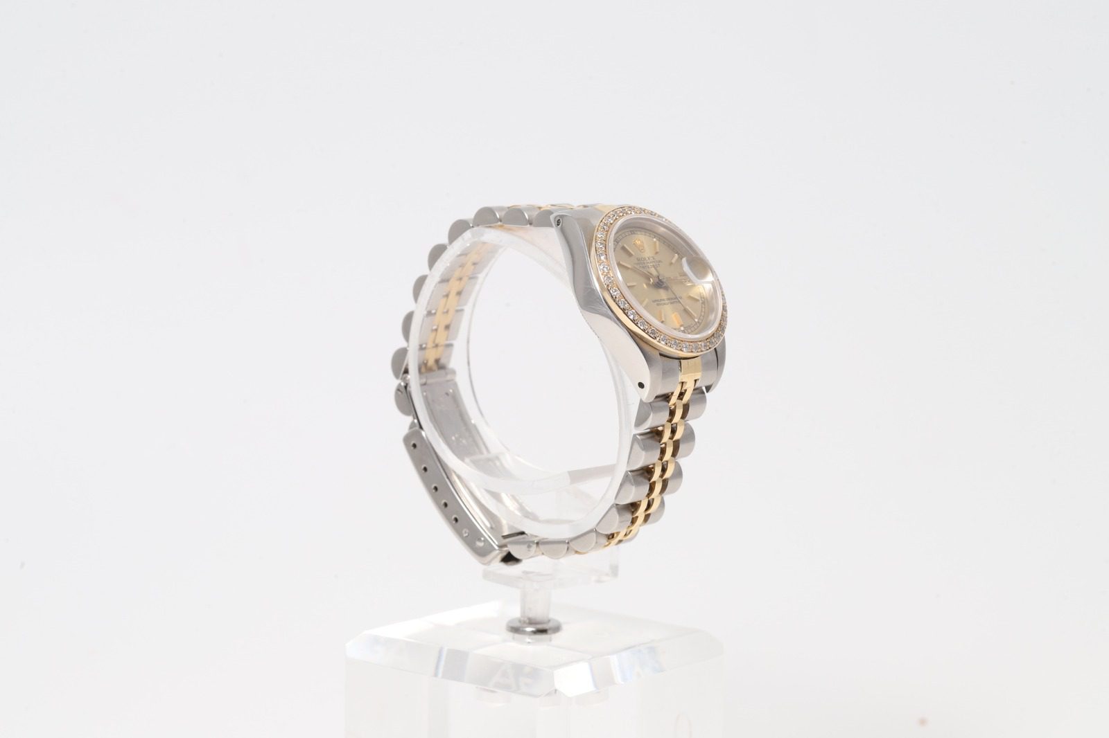 1cd3ae9b-ace9-459c-824f-f7962c543498