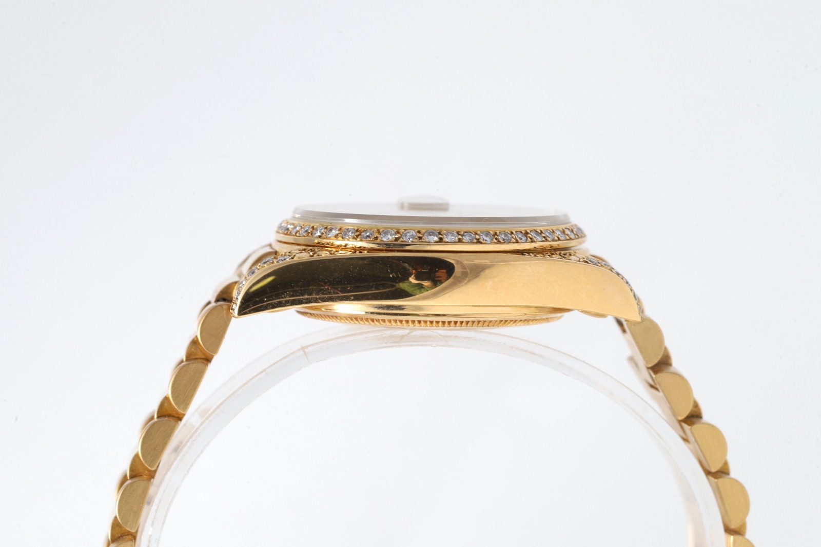 43a24ca5-79df-4afb-a6a7-e40be325e8fa