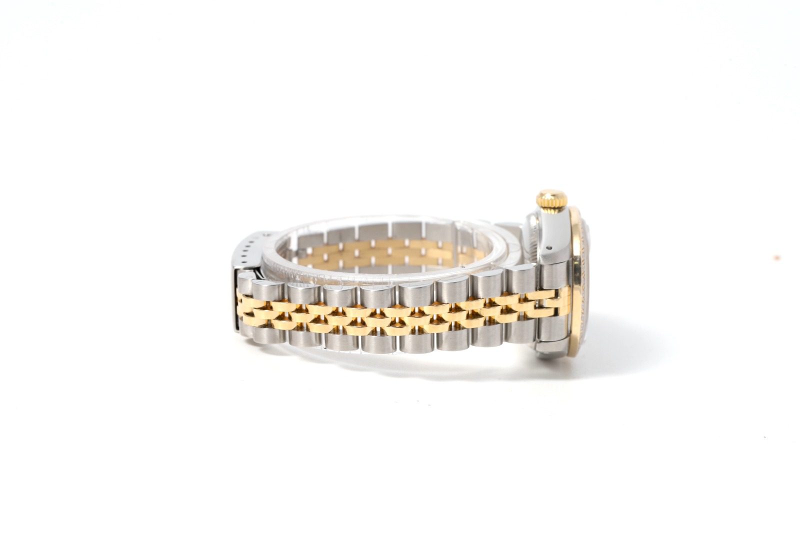 b5d13144-f605-40b5-b955-1da42a3b6f62