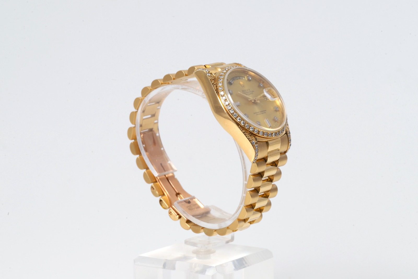 eb32a4b7-3653-4223-ae3c-acaaaaed0206