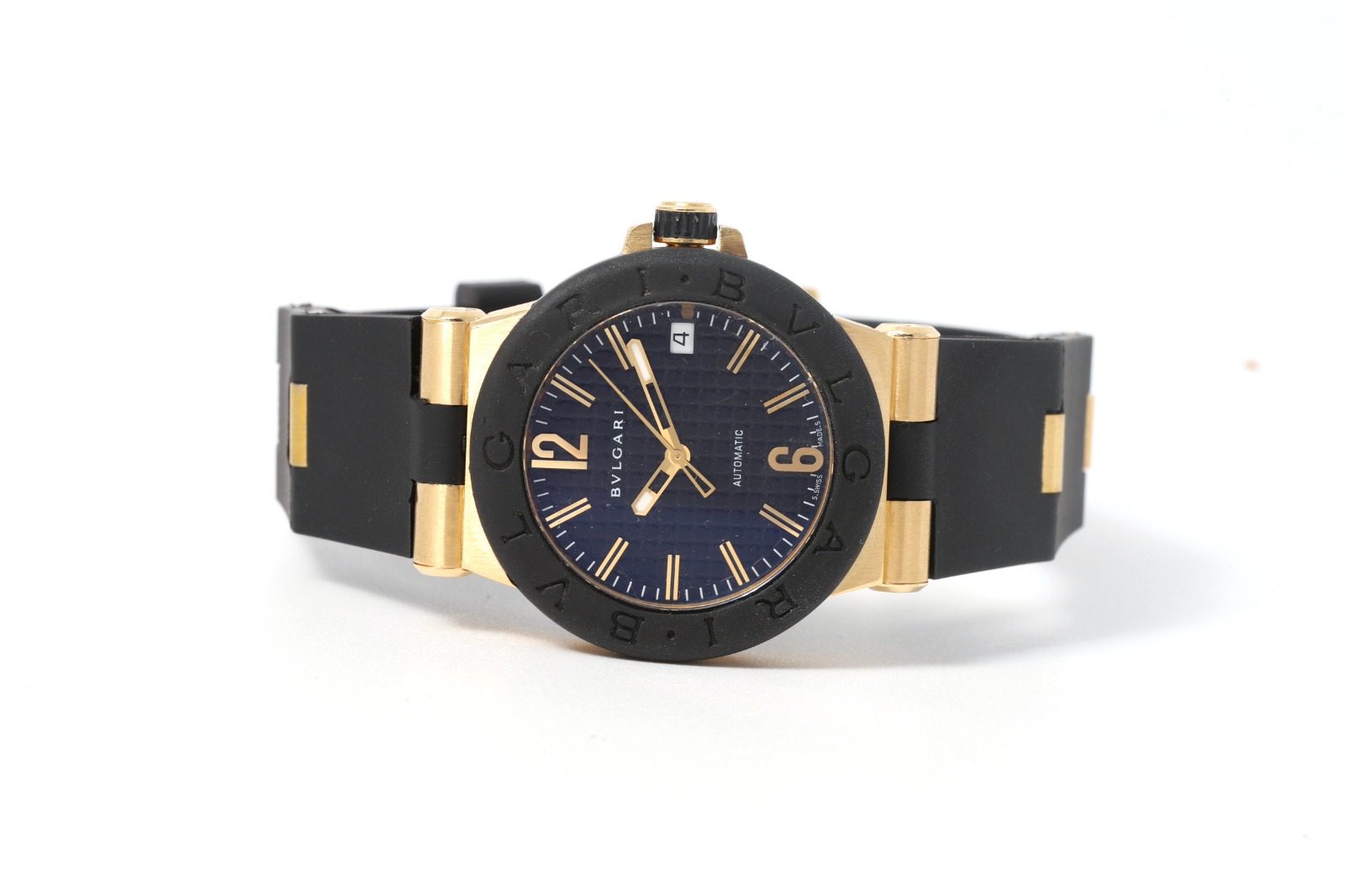 f84ac457-6988-4d2e-856e-c5ac470848e8