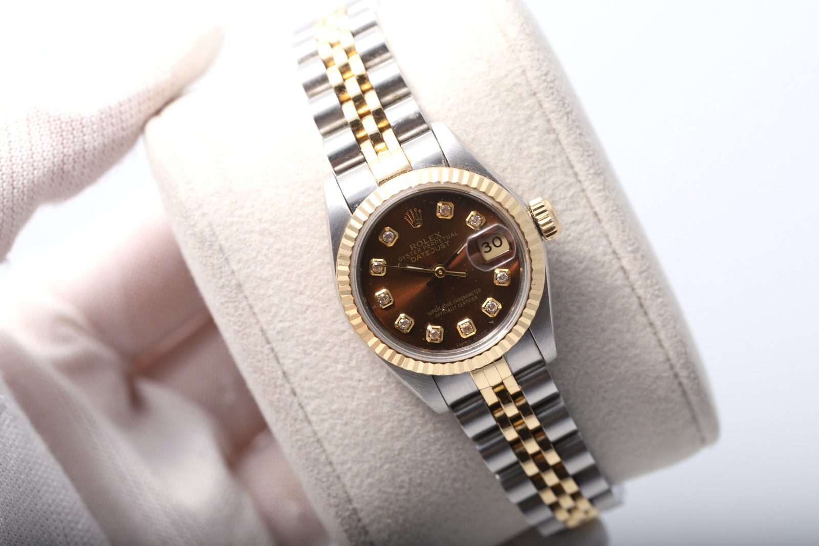 11dd6012-c079-4f9d-961a-d50aba266b3e