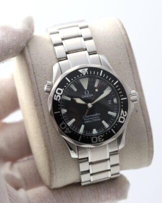 Omega Seamaster 36mm 2262.50.00 Quartz Black Dial Steel Men's Watch